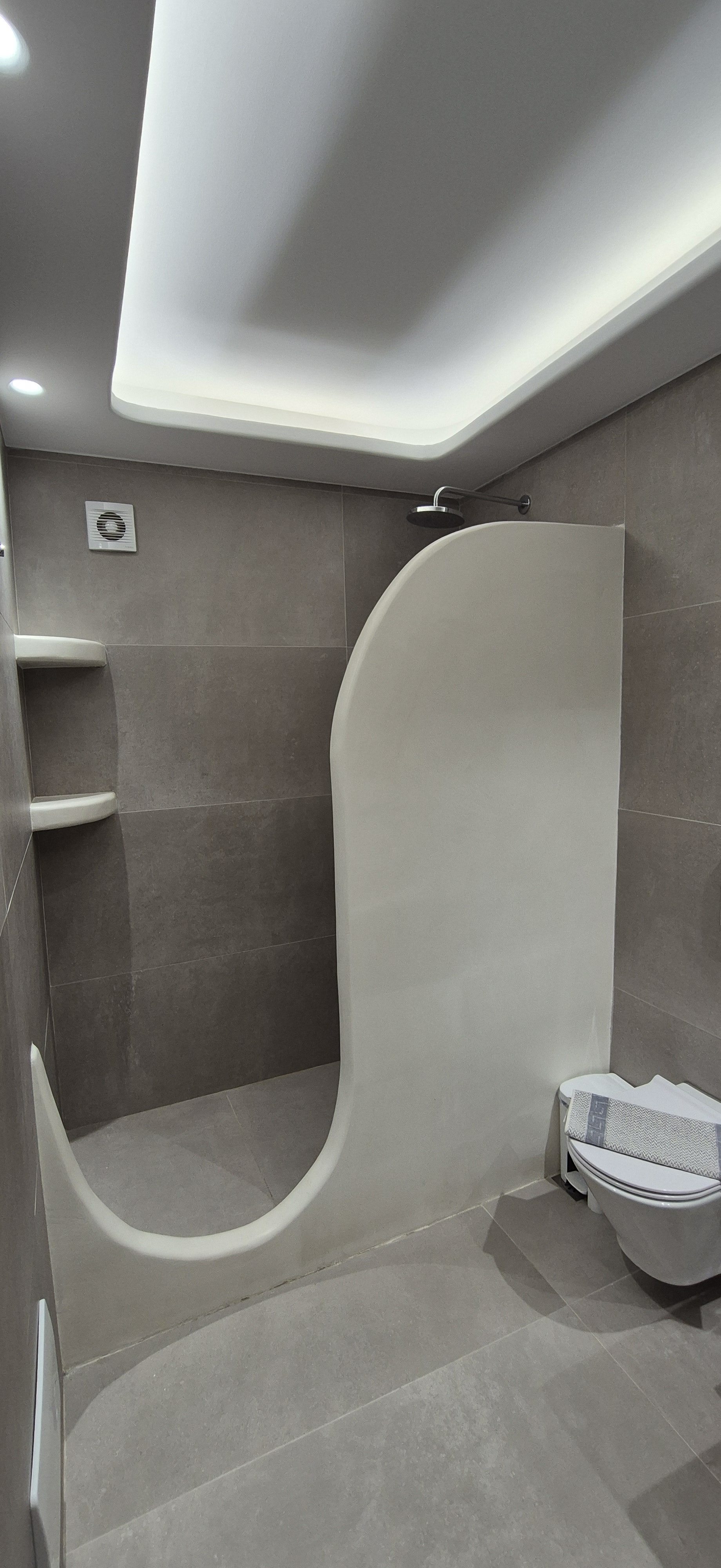 mooi badkamer in Villa Angira - Kamira Santorini
